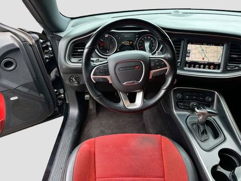 Used 2016 Dodge Challenger R/T Scat Pack w/ Leather Interior Group RWD image 24