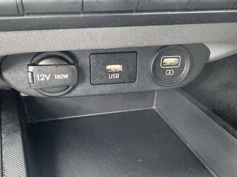 Used 2023 Hyundai Elantra SEL w/ Cargo Package FWD image 28