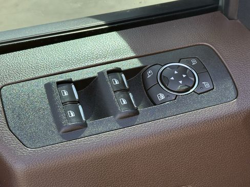 Used 2019 Ford F150 King Ranch AWD/4WD image 28
