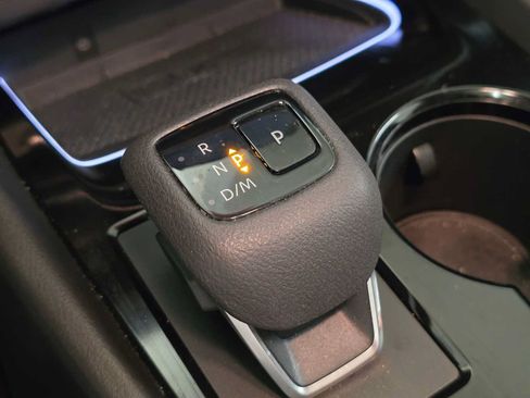 Used 2024 Nissan Rogue SL w/ SL Premium Package FWD image 34