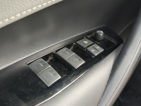 Used 2022 Toyota Corolla SE image 28