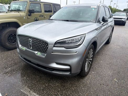 Used 2022 Lincoln Aviator Reserve w/ Elements Package Plus RWD image 2