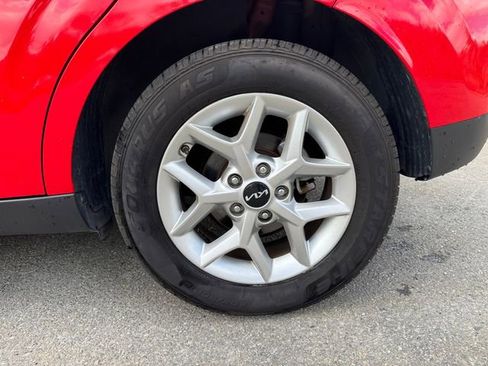 Used 2023 Kia Soul LX w/ Option Group 015 image 18