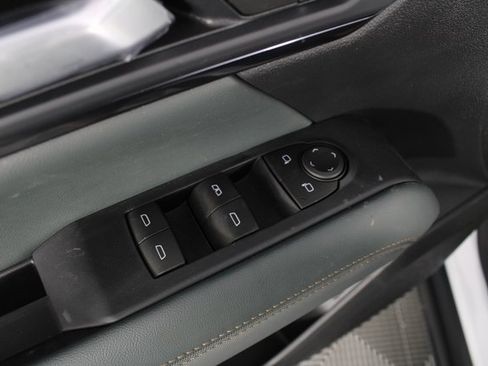 New 2026 GMC Terrain AT4 w/ Convenience Package III image 18