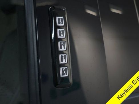 Used 2022 Ford F250 Lariat w/ Black Appearance Package image 52