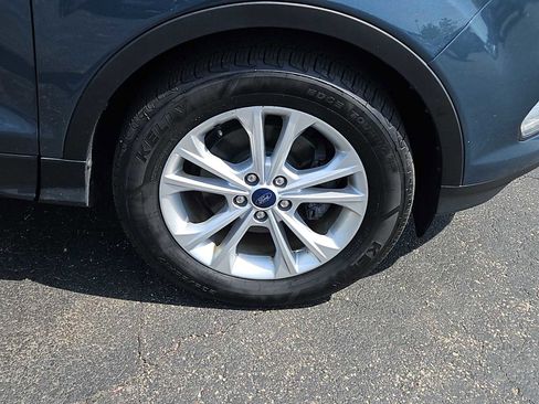 Used 2019 Ford Escape SE FWD image 21
