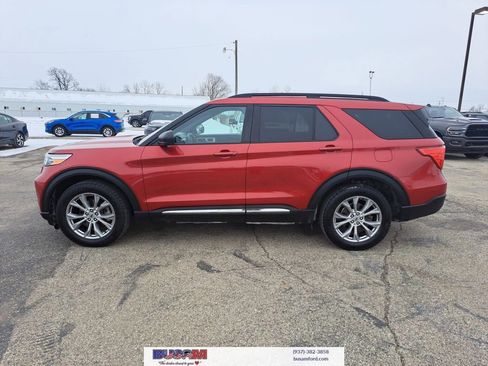 Used 2020 Ford Explorer XLT w/ Equipment Group 202A image 26