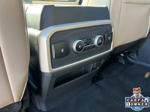 Used 2024 Ford Expedition Limited image 26