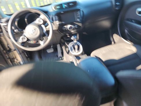 Used 2018 Kia Soul + FWD image 7