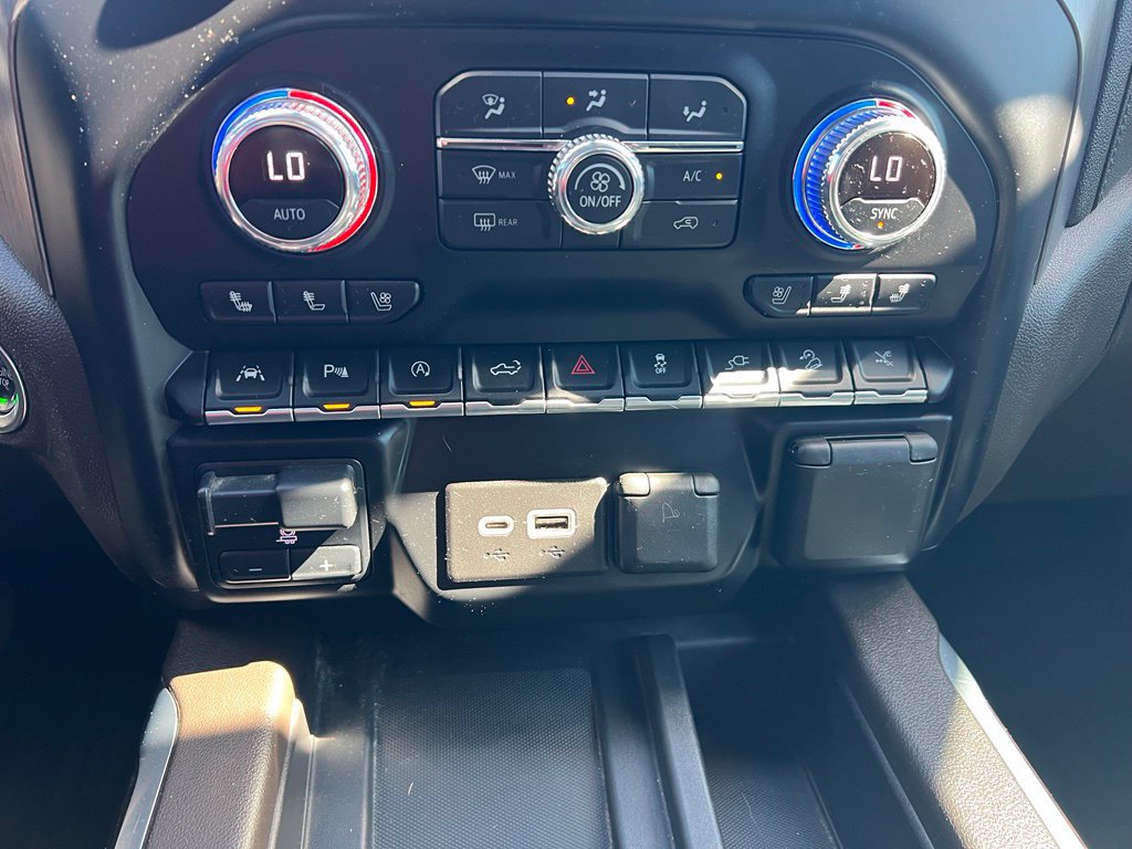 Used 2020 GMC Sierra 1500 Denali w/ Denali Ultimate Package AWD/4WD image 35