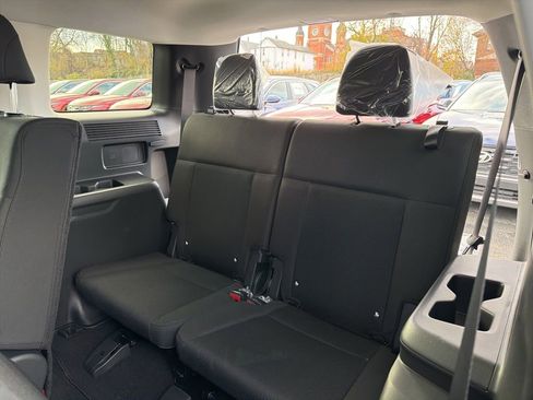 New 2026 Hyundai Santa Fe SE image 18