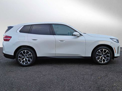 New 2026 BMW X3 xDrive30 w/ Premium Package image 2