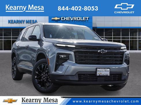 New 2026 Chevrolet Traverse LT w/ Midnight/Sport Edition FWD image 1