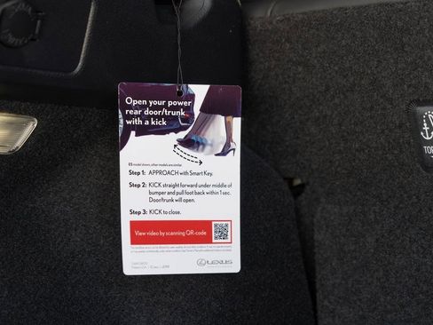 New 2026 Lexus UX 300h FWD image 12