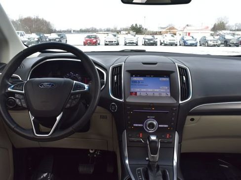 Used 2018 Ford Edge Titanium w/ Equipment Group 301A image 43