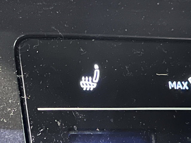 Certified 2022 Volkswagen Tiguan SE R-Line FWD image 27