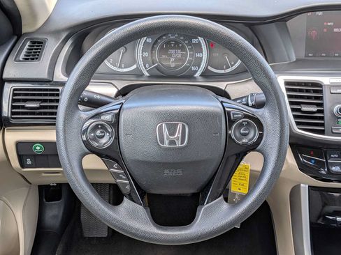 Used 2016 Honda Accord LX image 20