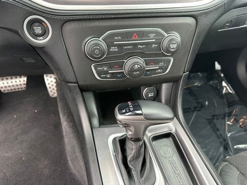 Used 2022 Dodge Charger Scat Pack RWD image 22