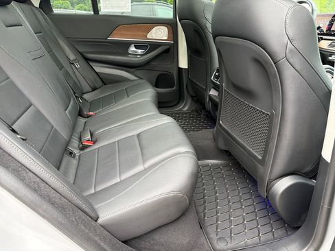 Certified 2025 Mercedes-Benz GLE 350 4MATIC image 33