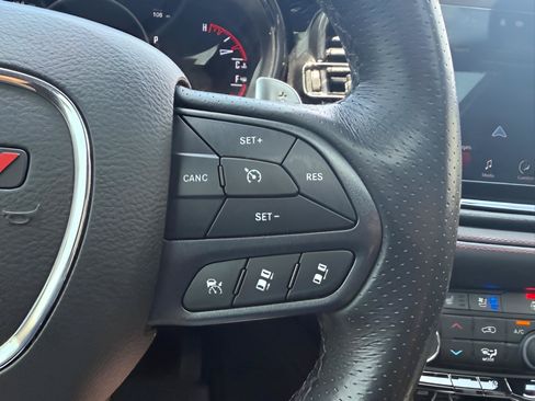 Used 2023 Dodge Durango R/T AWD/4WD image 14