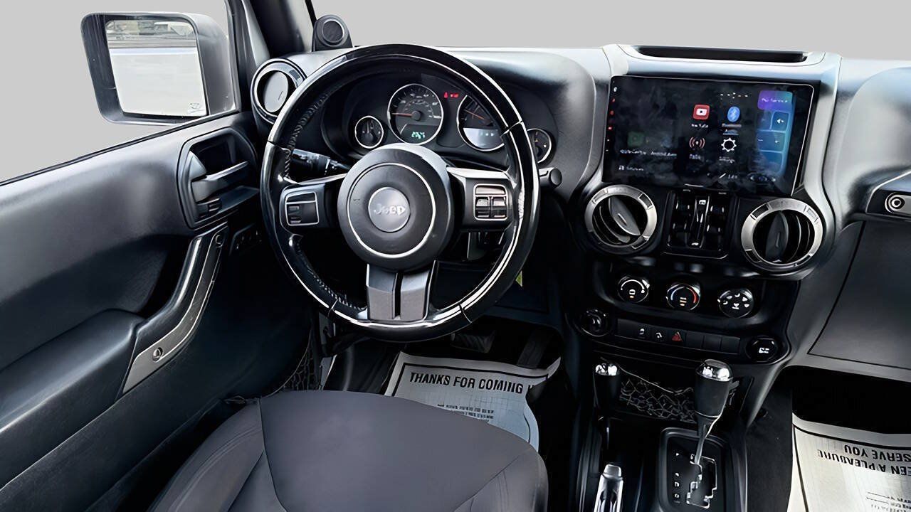 Used 2014 Jeep Wrangler Unlimited Sport w/ Quick Order Package 24S AWD/4WD image 13