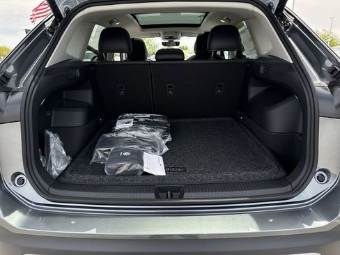 New 2026 Volkswagen Tiguan SE AWD/4WD image 26