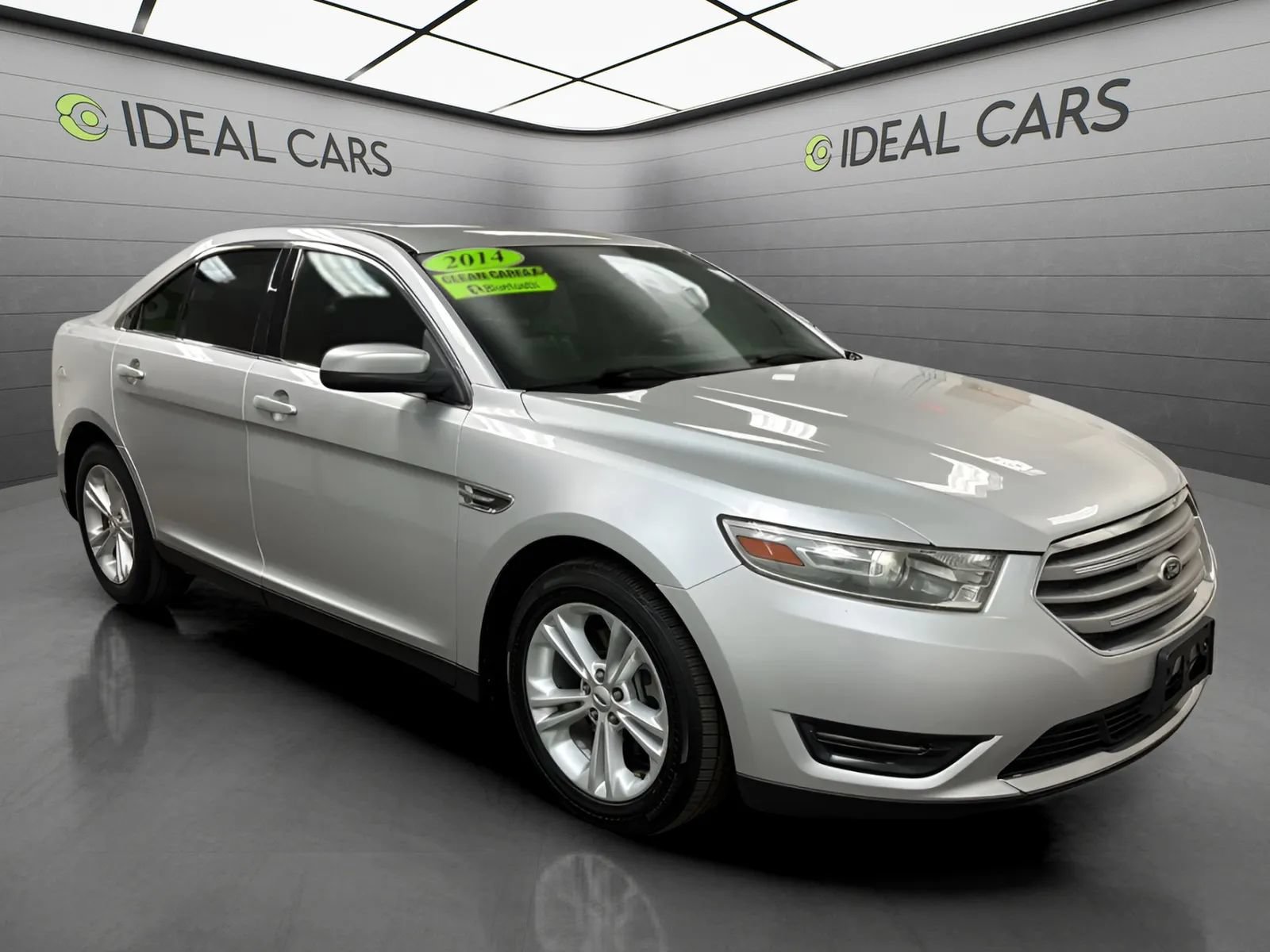 Used 2014 Ford Taurus SEL w/ Equipment Group 201A FWD image 3