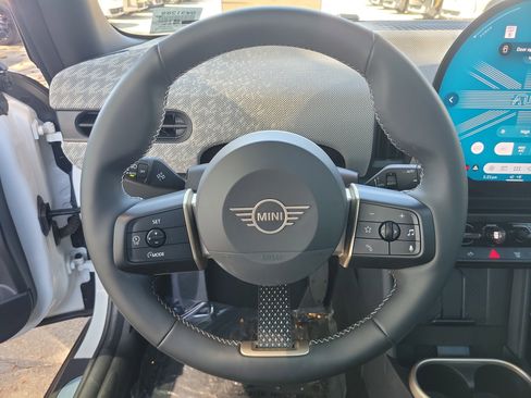 New 2025 MINI Cooper S image 20