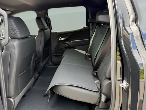 New 2026 Chevrolet Silverado EV LT image 13