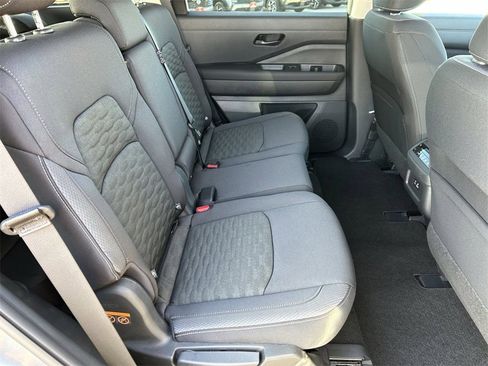 New 2025 Nissan Pathfinder SV w/ Black Appearance Package image 11