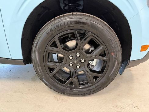 New 2026 Ford Maverick Lariat w/ Black Appearance Package AWD/4WD image 34