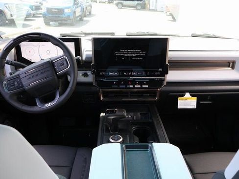 New 2025 GMC Hummer EV 2X w/ LPO, Dark Essentials Package AWD/4WD image 16