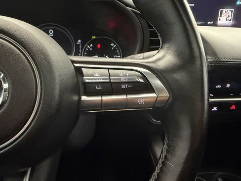 Used 2022 MAZDA MAZDA3 s image 10