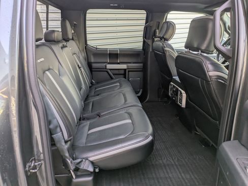 Used 2019 Ford F150 Platinum w/ Equipment Group 701A Luxury image 33