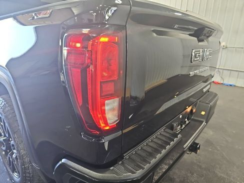Used 2024 GMC Sierra 1500 Elevation w/ Preferred Package AWD/4WD image 34