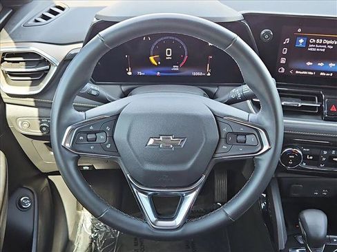 Certified 2024 Chevrolet TrailBlazer ACTIV w/ Convenience Package FWD image 14