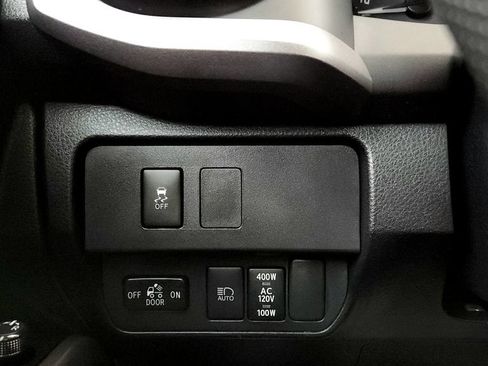 Certified 2023 Toyota Tacoma TRD Sport w/ Technology Package AWD/4WD image 31