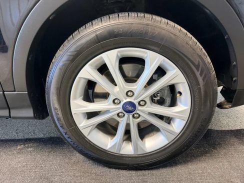 Used 2018 Ford Escape SE AWD/4WD image 15