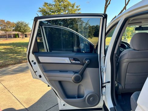 Used 2010 Honda CR-V EX image 23