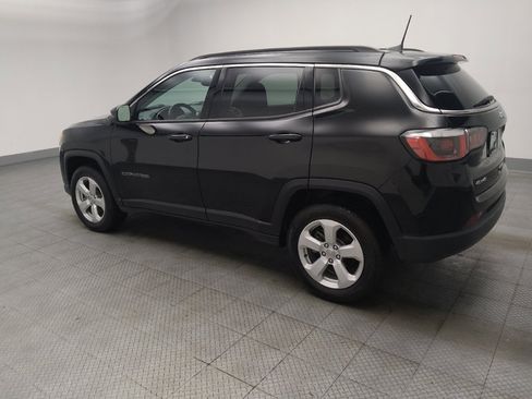 Used 2020 Jeep Compass Latitude AWD/4WD image 3