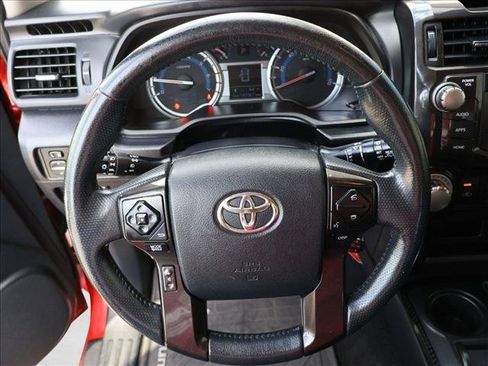 Used 2019 Toyota 4Runner TRD Off-Road Premium AWD/4WD image 13