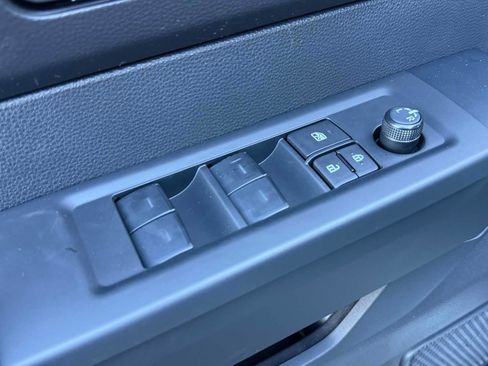 New 2026 Toyota Tundra SR5 image 8