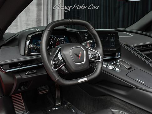 Used 2024 Chevrolet Corvette Z06 w/ Z07 Performance Package RWD image 8