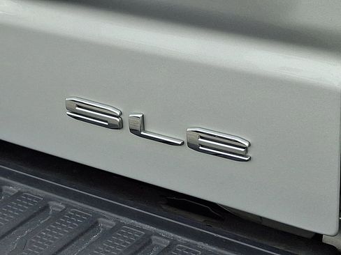 Certified 2021 GMC Sierra 1500 SLE w/ X31 Off-Road Package image 32