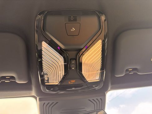 Used 2019 BMW X3 xDrive30i w/ Convenience Package image 24