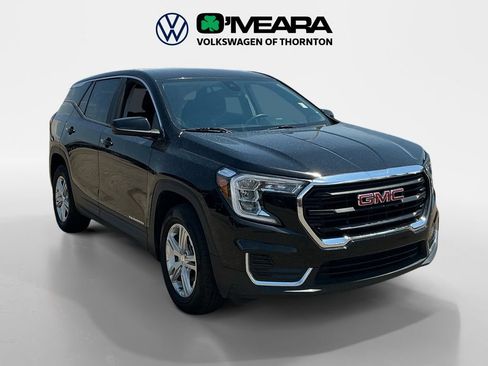 Used 2024 GMC Terrain SLE AWD/4WD image 7