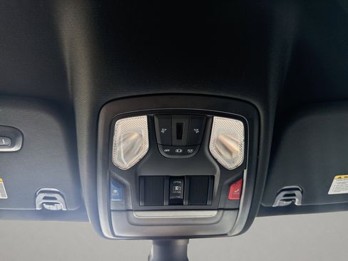 Used 2022 RAM 1500 Big Horn AWD/4WD image 25