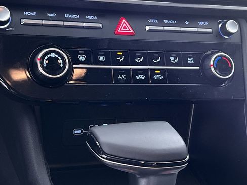 Used 2025 Hyundai Sonata SE image 21