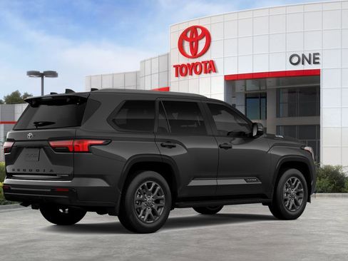 New 2025 Toyota Sequoia Platinum image 10