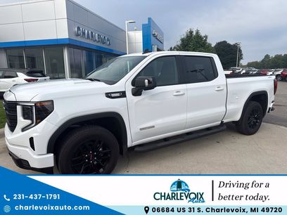 Used 2026 GMC Sierra 1500 Elevation w/ Preferred Package